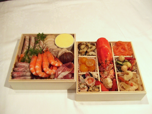 ２０１０おせち⑤ 岸君.JPG